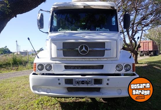 Camiones y Grúas - Vendo o permuto por autos/pickup Mercedes 1938 año 99 - En Venta