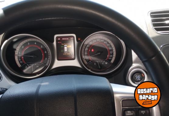 Camionetas - Dodge JOURNEY 2012 Nafta 36000Km - En Venta