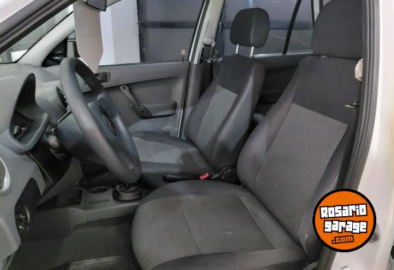 Autos - Volkswagen Gol 1.4 2012 Nafta 153000Km - En Venta