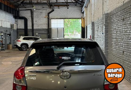 Autos - Toyota Etios xls 1.5 2019 Nafta 124000Km - En Venta