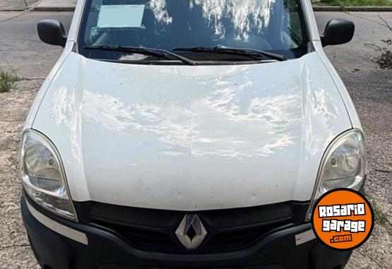 Utilitarios - Renault Kangoo 1,6 furg�n 2017 2017 Nafta 340000Km - En Venta