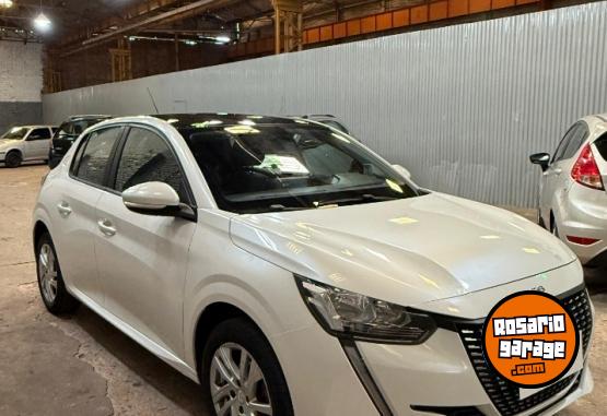 Autos - Peugeot 208 active tiptronic 1.6 2022 Nafta 64500Km - En Venta