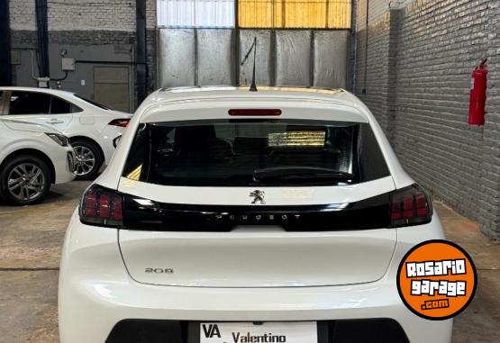 Autos - Peugeot 208 active tiptronic 1.6 2022 Nafta 64500Km - En Venta