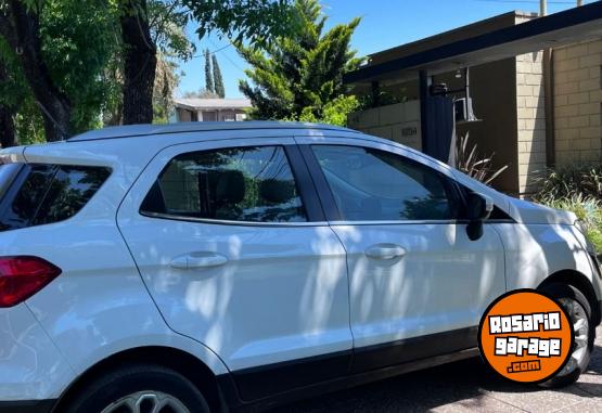 Autos - Ford Ecoesport 2018 Nafta 140000Km - En Venta