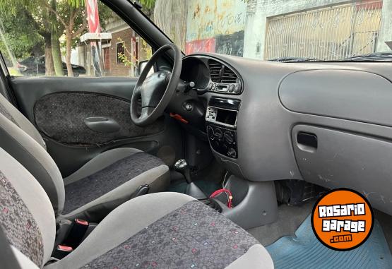 Autos - Ford Fiesta 2001 Nafta 200000Km - En Venta
