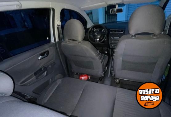 Autos - Volkswagen Crossfox 1.6 Comfortilne 2011 Nafta 120000Km - En Venta