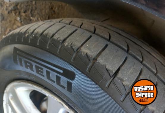 Autos - Peugeot 307 HDI LINEA NUEVA 2006 Diesel 302000Km - En Venta