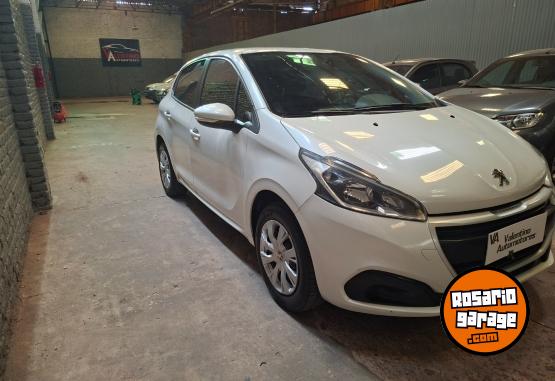 Autos - Peugeot 208 Active 1.5 2016 Nafta 146000Km - En Venta