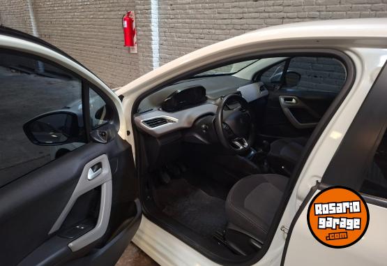 Autos - Peugeot 208 Active 1.5 2016 Nafta 146000Km - En Venta