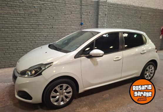 Autos - Peugeot 208 Active 1.5 2016 Nafta 146000Km - En Venta