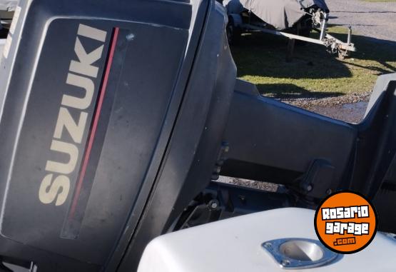 Embarcaciones - Safari 4,60 mod 06 y Suzuki 40 hp 2 tiempos mod 96 - En Venta
