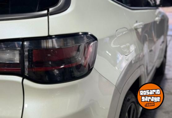 Camionetas - Jeep Compass 2025 Nafta 10000Km - En Venta