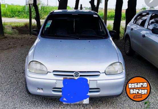 Autos - Chevrolet Corsa 1999 Nafta 275000Km - En Venta