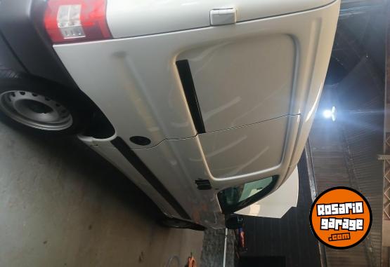 Utilitarios - Citroen Berlingo furg�n 1.6i busi 2023 Nafta 44000Km - En Venta