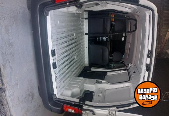 Utilitarios - Citroen Berlingo furg�n 1.6i busi 2023 Nafta 44000Km - En Venta