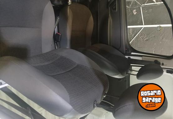 Utilitarios - Citroen Berlingo furg�n 1.6i busi 2023 Nafta 44000Km - En Venta