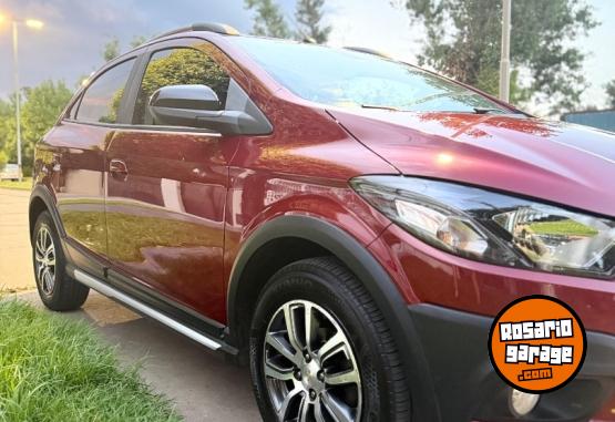 Autos - Chevrolet Onix Active 2017 Nafta 83500Km - En Venta
