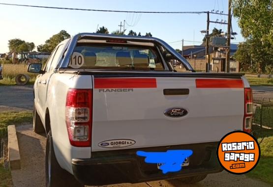 Autos - Ford RANGER 2013 Nafta 93500Km - En Venta
