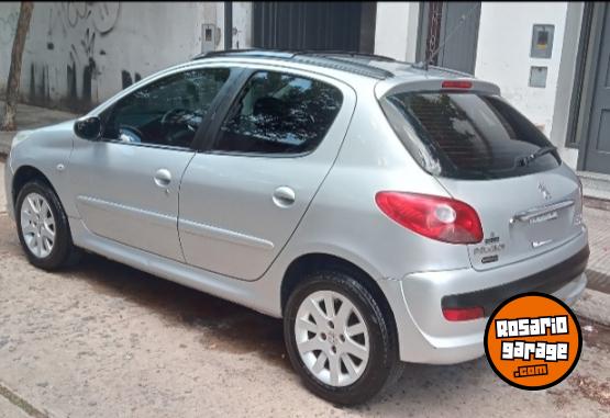 Autos - Peugeot 207 2008 Nafta 111Km - En Venta