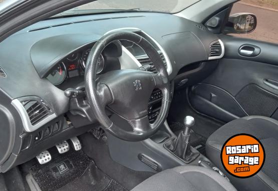 Autos - Peugeot 207 2008 Nafta 111Km - En Venta