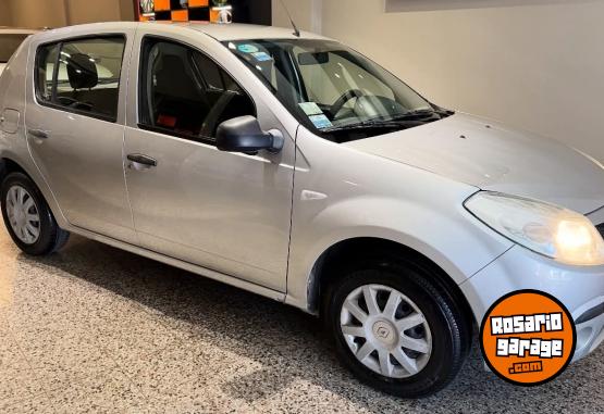 Autos - Renault SANDERO PACK 2011 GNC 200000Km - En Venta