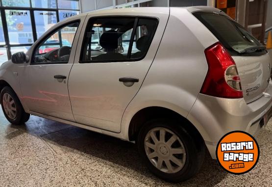Autos - Renault SANDERO PACK 2011 GNC 200000Km - En Venta