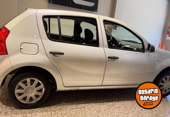 Autos - Renault SANDERO PACK 2011 GNC 200000Km - En Venta