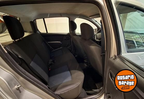 Autos - Renault SANDERO PACK 2011 GNC 200000Km - En Venta