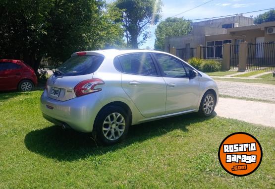 Autos - Peugeot 208 Allure 1.6 2014 Nafta 100000Km - En Venta