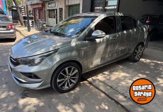 Autos - Fiat Cronos 1.8 precision mt 2018 GNC 119000Km - En Venta