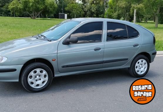 Autos - Renault Megane 1998 Nafta 250000Km - En Venta
