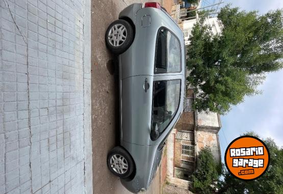 Autos - Fiat Paloo 2010 Nafta 163000Km - En Venta