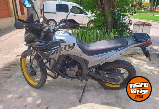 Motos - Voge Voge 300 Rally 2023 Nafta 22000Km - En Venta