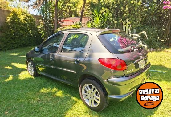 Autos - Peugeot 206 2008 Nafta 98000Km - En Venta