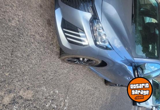 Autos - Peugeot 208 Allure pack 2025 Nafta 4500Km - En Venta