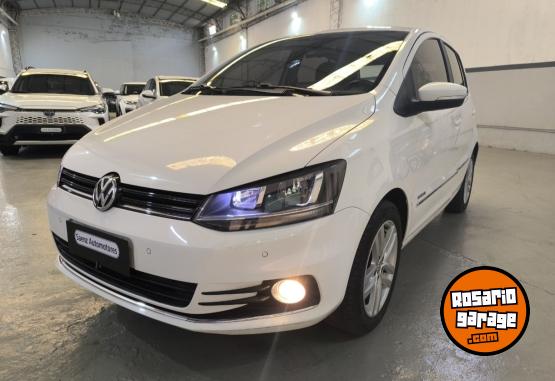 Autos - Volkswagen FOX HIGHLINE FULL TECHO 2015 Nafta 70000Km - En Venta