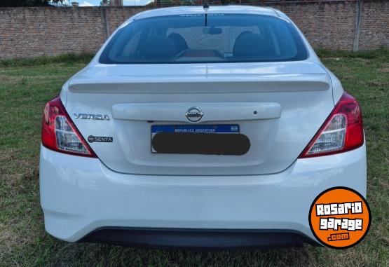 Autos - Nissan Versa 2019 Nafta 82700Km - En Venta