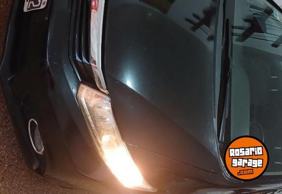 Autos - Honda Civic EXS 2013 Nafta 192000Km - En Venta