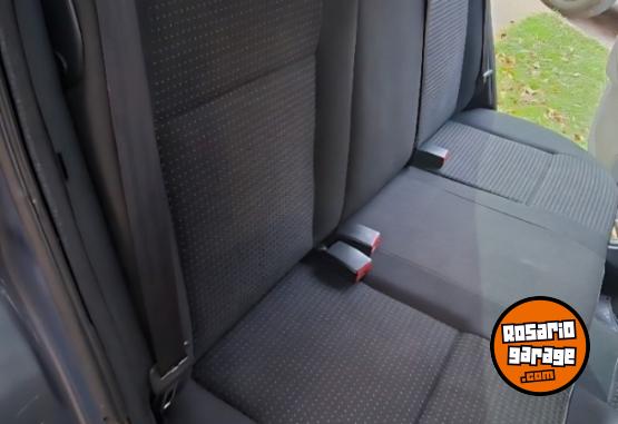 Autos - Renault Sandero 2010 GNC 195000Km - En Venta