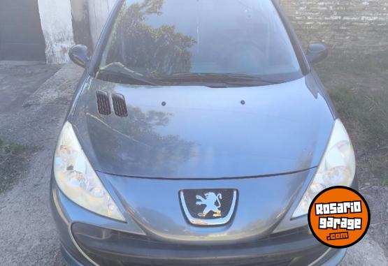 Autos - Peugeot 207 2009 Nafta 185000Km - En Venta