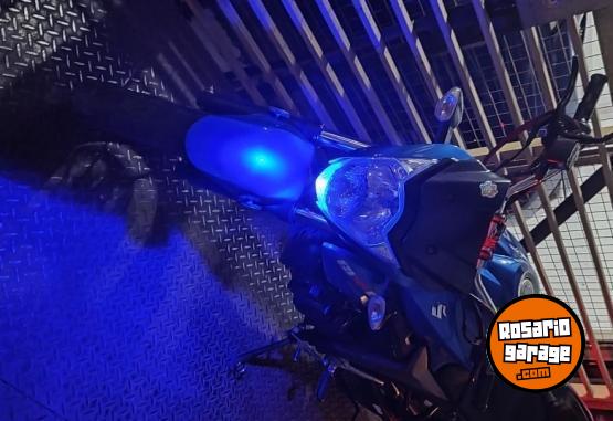 Motos - Suzuki Gixxer 2017 Nafta 21000Km - En Venta