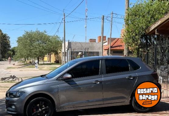 Autos - Volkswagen polo 2022 Nafta 83000Km - En Venta