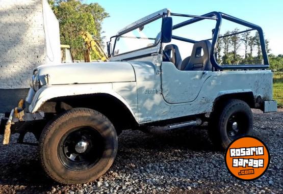 Camionetas - Jeep Jeep IKA 1982 GNC 20000Km - En Venta