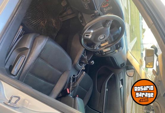 Autos - Volkswagen Vento 2.5 2012 Nafta 200000Km - En Venta