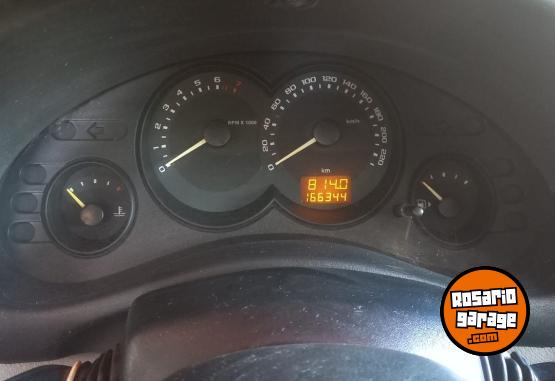 Autos - Chevrolet Classic LT 2012 Nafta 166000Km - En Venta