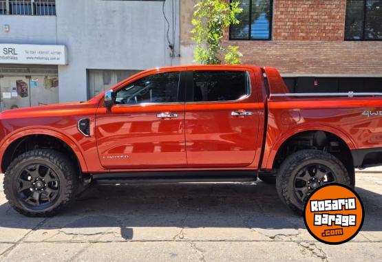 Camionetas - Ford Ranger v6 plus permuto 2023 Diesel 29000Km - En Venta
