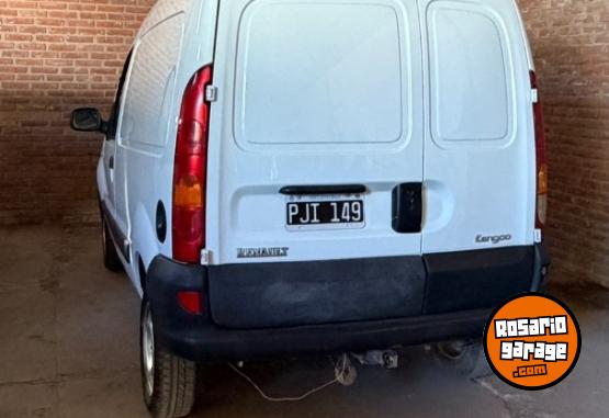 Utilitarios - Renault KANGOO 2015 Nafta 67500Km - En Venta