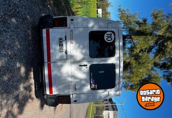 Utilitarios - Renault Trafic 1998 GNC 70000Km - En Venta