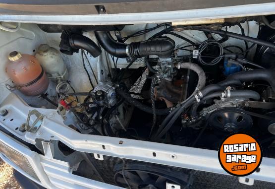 Utilitarios - Renault Trafic 1998 GNC 70000Km - En Venta