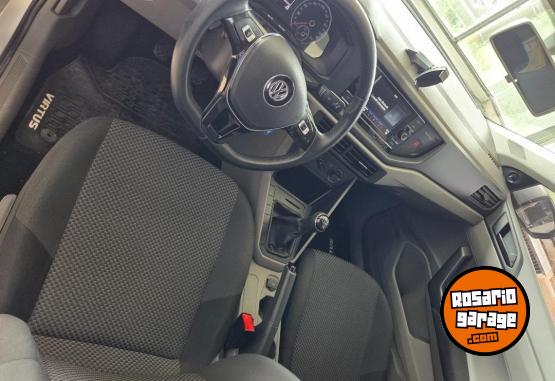 Autos - Volkswagen Virtus 2018 Nafta 133000Km - En Venta